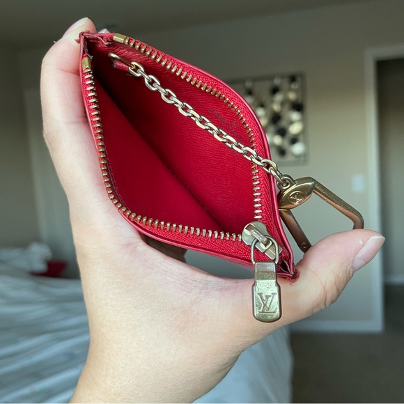 Louis Vuitton Red Epi Key Cles - Picture 8 of 16